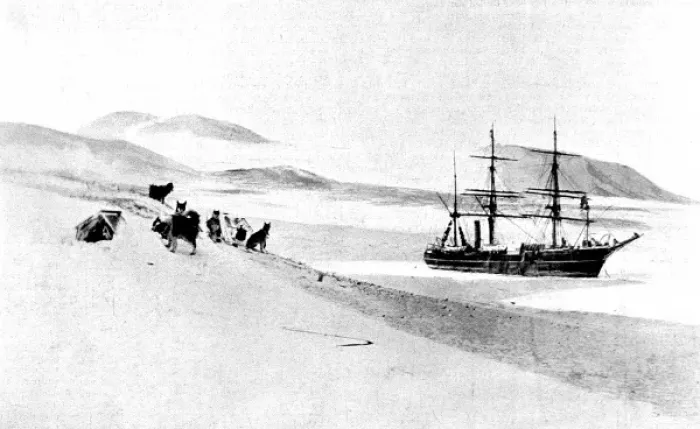 Framed Print : PRS Discovery frozen in the ice, Antarctica, 1903 Framed Print : PRS Discovery frozen in the ice, Antarctica, 1903