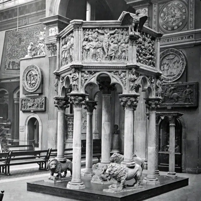 Framed Print : Pulpit in Baptistry, Pisa Framed Print : Pulpit in Baptistry, Pisa