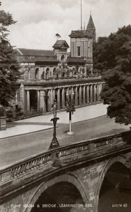 Framed Print : Pump Room & Bridge, Leamington Spa, Warwickshire Framed Print : Pump Room & Bridge, Leamington Spa, Warwickshire