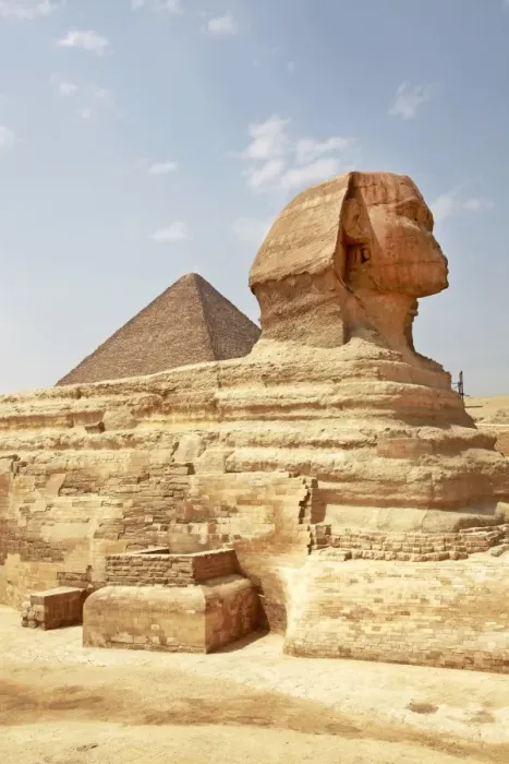 Framed Print : Pyramid of Khafre and the Sphinx in Cairo, Egypt Framed Print : Pyramid of Khafre and the Sphinx in Cairo, Egypt