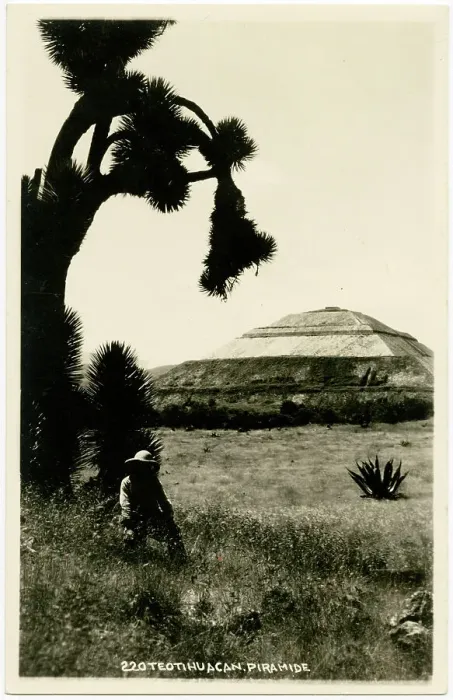 Framed Print : Pyramid of the Sun - Teotihuacan, Mexico Framed Print : Pyramid of the Sun - Teotihuacan, Mexico