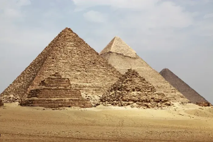 Framed Print : Pyramids of Giza in Cairo, Egypt Framed Print : Pyramids of Giza in Cairo, Egypt