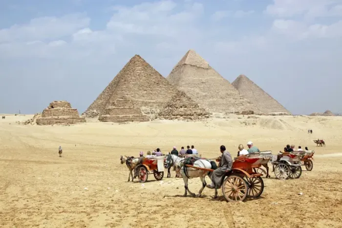 Framed Print : Pyramids of Giza in Cairo, Egypt Framed Print : Pyramids of Giza in Cairo, Egypt