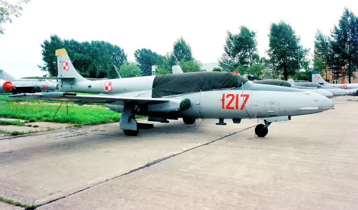Framed Print : PZL-Mielec TS-11 Iskra 1217 Framed Print : PZL-Mielec TS-11 Iskra 1217