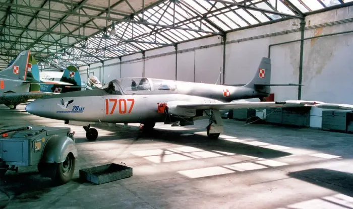 Framed Print : PZL-Mielec TS-11 Iskra 1707 Framed Print : PZL-Mielec TS-11 Iskra 1707