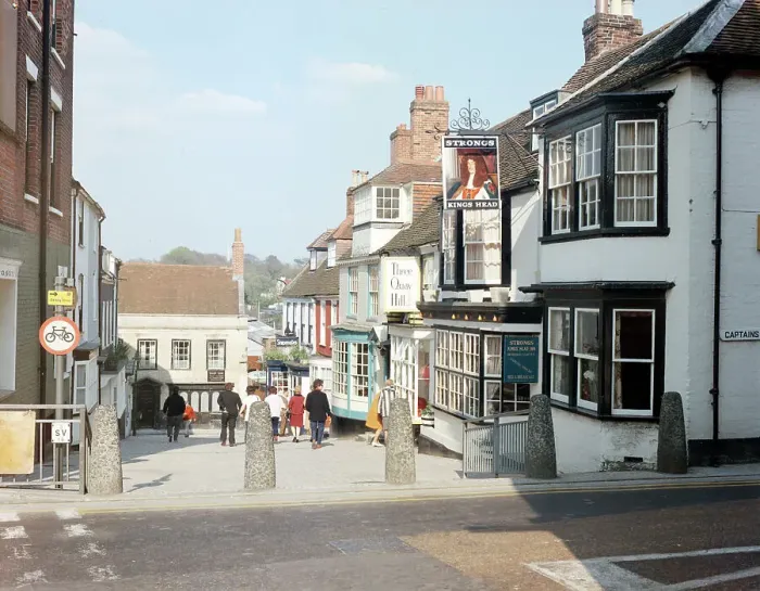 Framed Print : Quay Hill, Lymington Framed Print : Quay Hill, Lymington