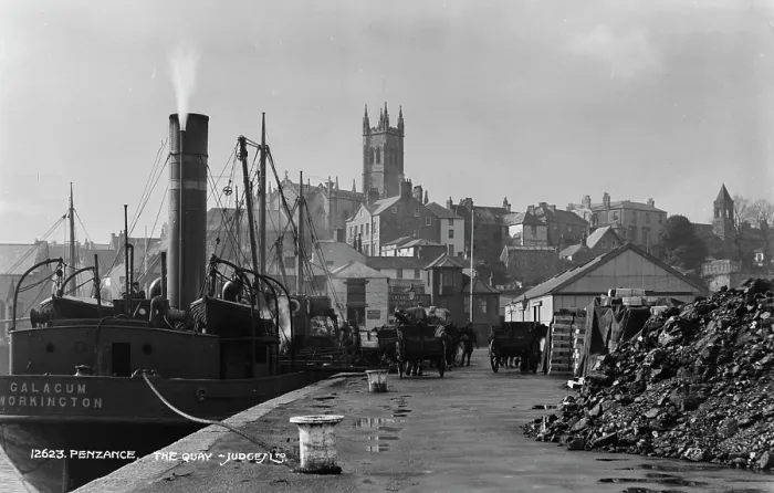 Framed Print : The Quay at Penzance Framed Print : The Quay at Penzance