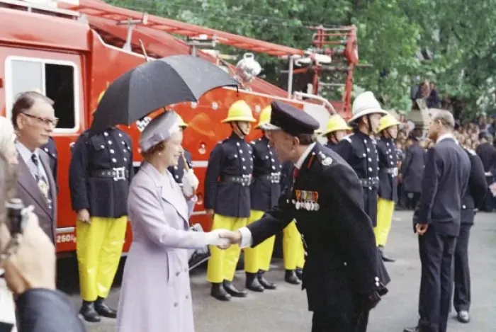 Framed Print : Queen Elizabeth II inspecting firefighters, London Framed Print : Queen Elizabeth II inspecting firefighters, London