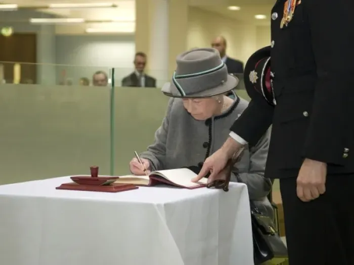 Framed Print : Queen Elizabeth II opening the new LFB Headquarters Framed Print : Queen Elizabeth II opening the new LFB Headquarters