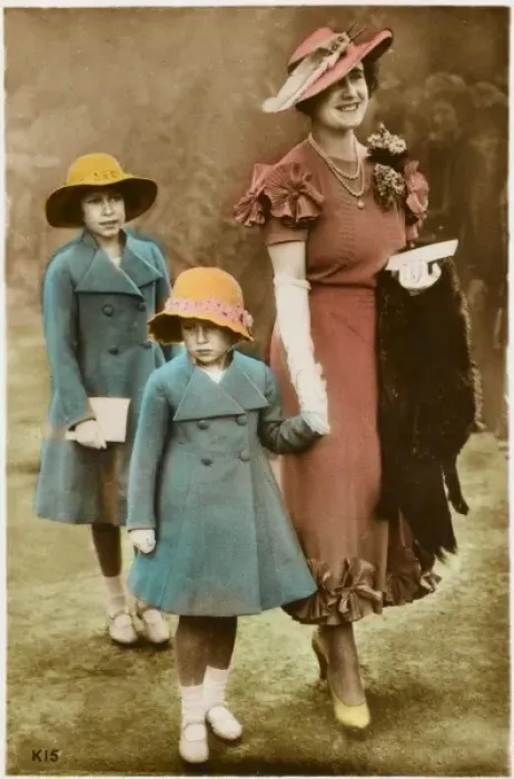 Framed Print : Queen Mother with Margaret and Elizabeth Framed Print : Queen Mother with Margaret and Elizabeth