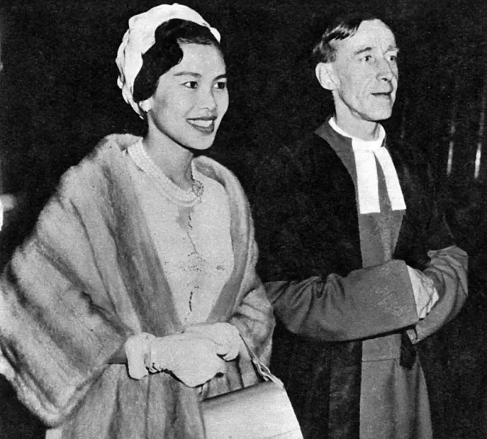 Framed Print : Queen Sirikit of Thailand at Westminster Abbey Framed Print : Queen Sirikit of Thailand at Westminster Abbey