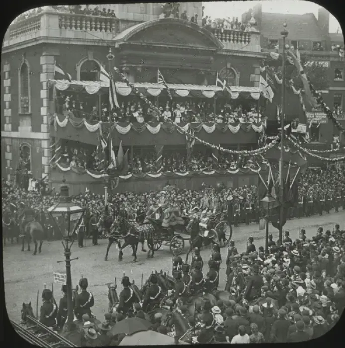 Framed Print : Queen Victorias Diamond Jubilee - The Lord Mayors Carriage Framed Print : Queen Victorias Diamond Jubilee - The Lord Mayors Carriage