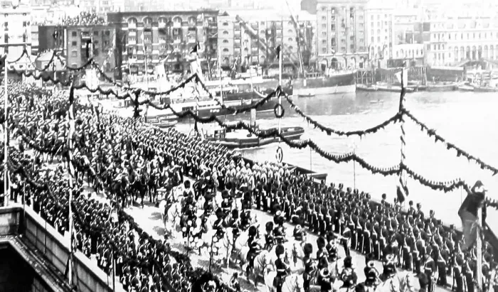 Framed Print : Queen Victoria's Diamond Jubilee procession, London in 1897 Framed Print : Queen Victoria's Diamond Jubilee procession, London in 1897