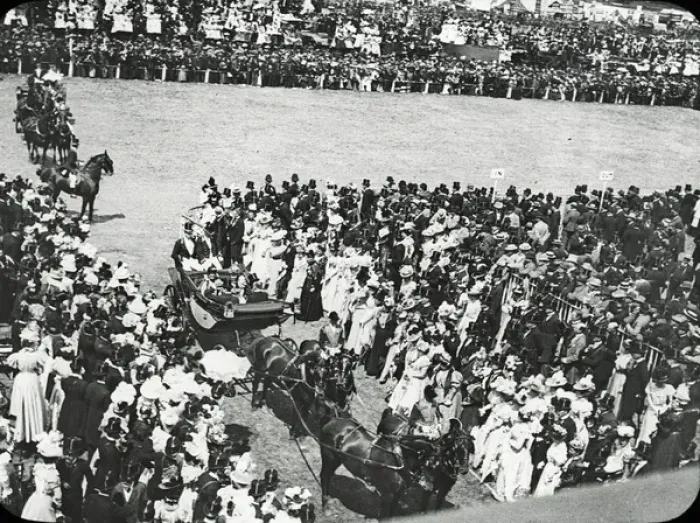 Framed Print : Queen Victorias Diamond Jubilee - The Royal Carriage at Asc Framed Print : Queen Victorias Diamond Jubilee - The Royal Carriage at Asc