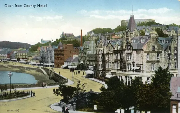 Framed Print : Queens Park Place, Oban, Argyllshire Framed Print : Queens Park Place, Oban, Argyllshire