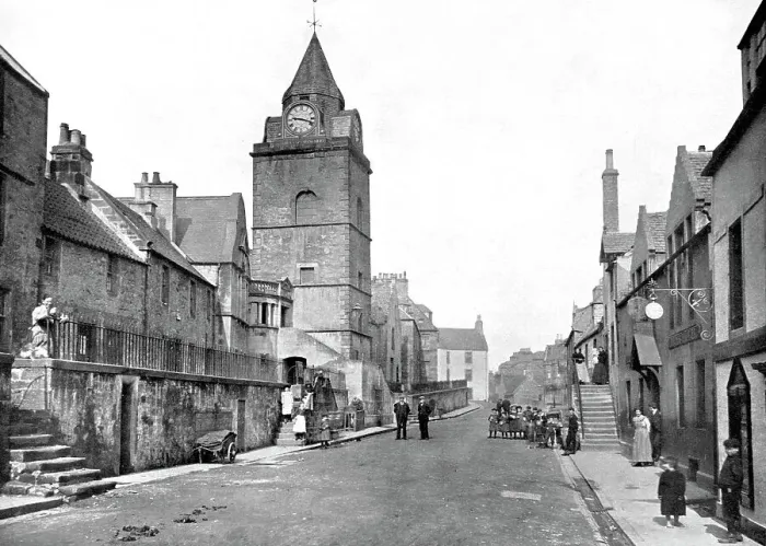 Framed Print : Queensferry High Street early 1900s Framed Print : Queensferry High Street early 1900s