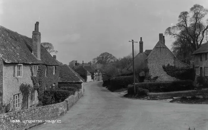 Framed Print : A Quiet Lane in Litlington Framed Print : A Quiet Lane in Litlington