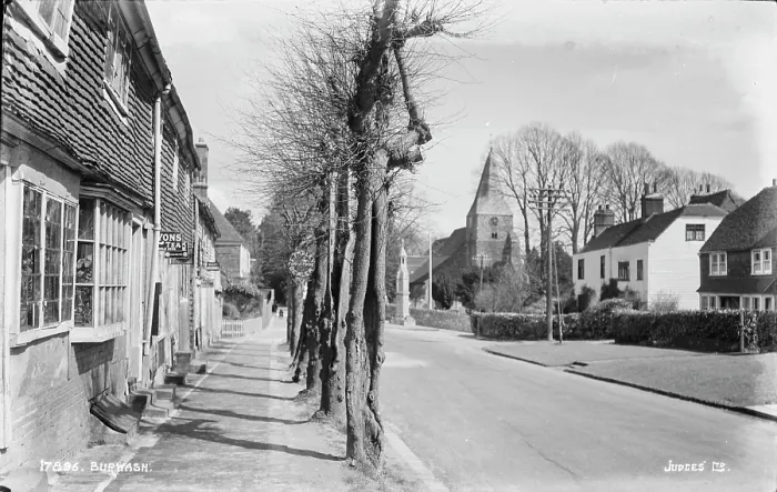 Framed Print : A Quiet Street in Burwash Framed Print : A Quiet Street in Burwash