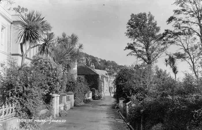 Framed Print : A Quiet Street in St. Mawes Framed Print : A Quiet Street in St. Mawes