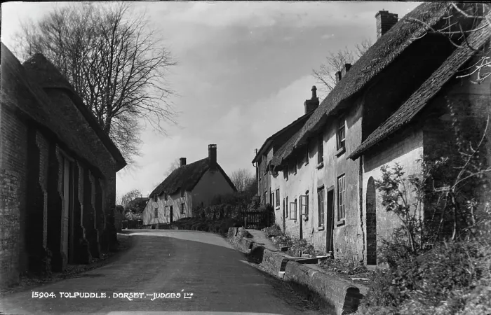 Framed Print : A Quiet Street in Tolpuddle Framed Print : A Quiet Street in Tolpuddle