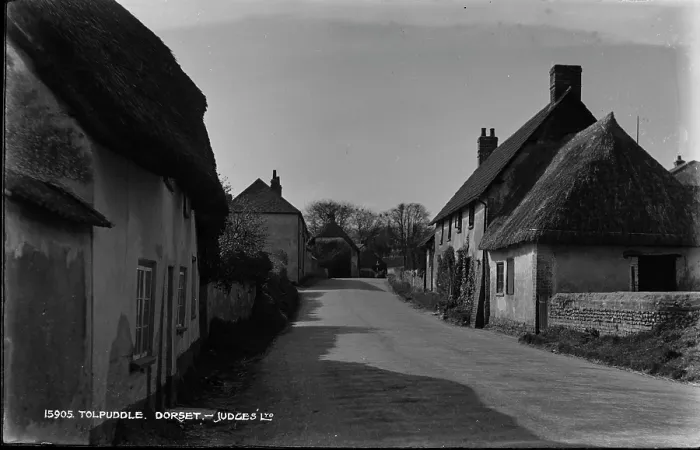 Framed Print : A Quiet Street in Tolpuddle Framed Print : A Quiet Street in Tolpuddle