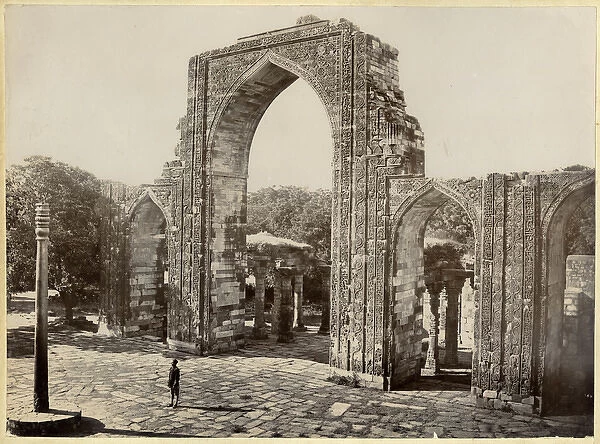 Qutb complex, The Kutab The Great Central Arch, India