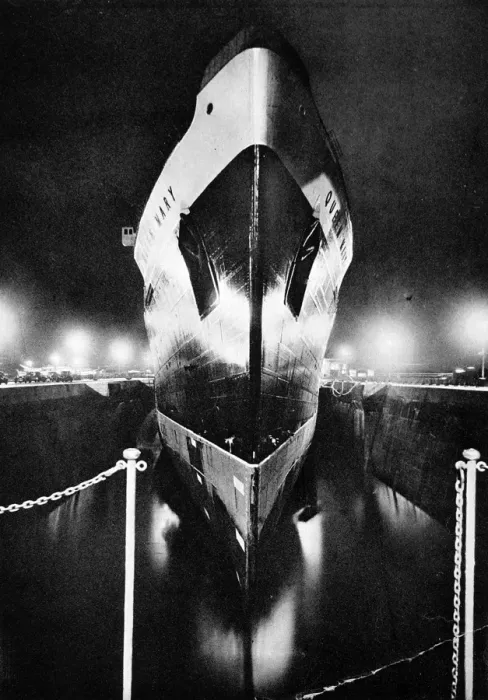 Framed Print : R. M. S. Queen Mary in dry dock, Southampton, April 1936 Framed Print : R. M. S. Queen Mary in dry dock, Southampton, April 1936