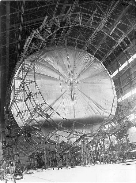 The R101 airship during construction