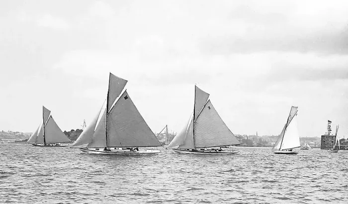 Framed Print : Racing yachts, Sydney Harbour, Australia Framed Print : Racing yachts, Sydney Harbour, Australia