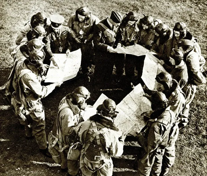 Framed Print : RAF airmen take instructions before setting off, WW2 Framed Print : RAF airmen take instructions before setting off, WW2