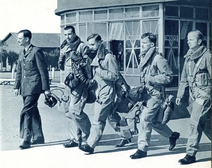 Framed Print : RAF cadets, pilots of tomorrow, WW2 Framed Print : RAF cadets, pilots of tomorrow, WW2