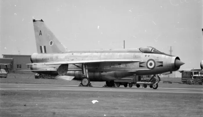 Framed Print : RAF Lightning F Mk. 6 - RAF Leuchars Framed Print : RAF Lightning F Mk. 6 - RAF Leuchars