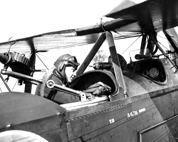 Framed Print : RAF observer with wireless transmitter, WW1 Framed Print : RAF observer with wireless transmitter, WW1