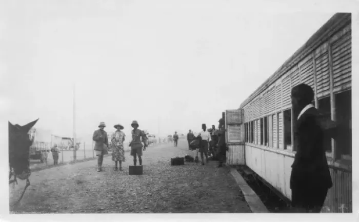 Framed Print : RAF officers arriving at a railway station in Iraq Framed Print : RAF officers arriving at a railway station in Iraq