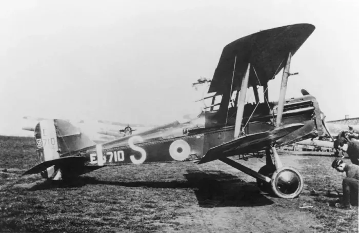 Framed Print : RAF SE-5a. Royal Flying Corps Rfc Royal-Aircraft-Factory RAF Se-5A Date: 1910s Framed Print : RAF SE-5a. Royal Flying Corps Rfc Royal-Aircraft-Factory RAF Se-5A Date: 1910s