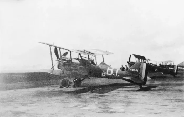Framed Print : RAF SE-5a. Royal Flying Corps Rfc Royal-Aircraft-Factory RAF Se-5A Date: 1910s Framed Print : RAF SE-5a. Royal Flying Corps Rfc Royal-Aircraft-Factory RAF Se-5A Date: 1910s