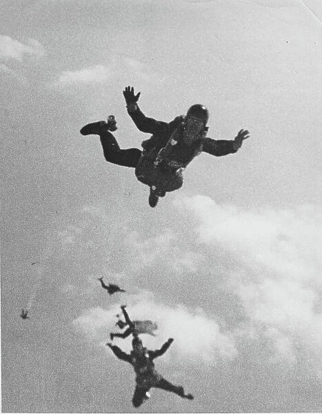 RAF sky divers jumping from 12, 000 feet. Date: circa 1960s