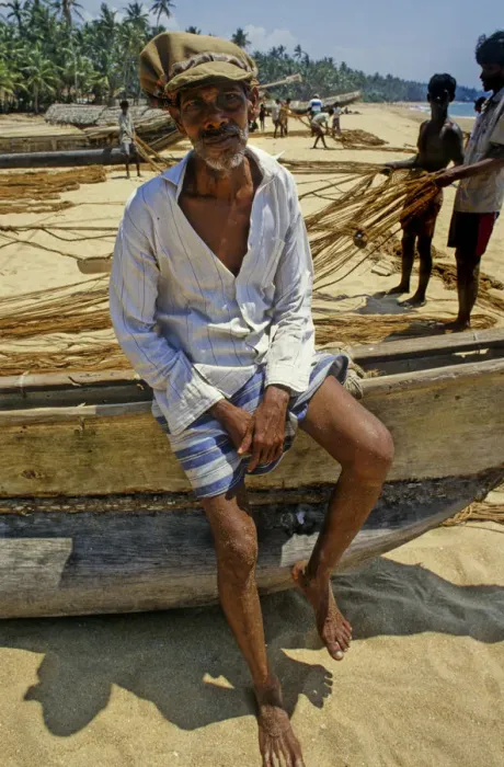 Framed Print : Ragged boatman, Sri Lanka Framed Print : Ragged boatman, Sri Lanka