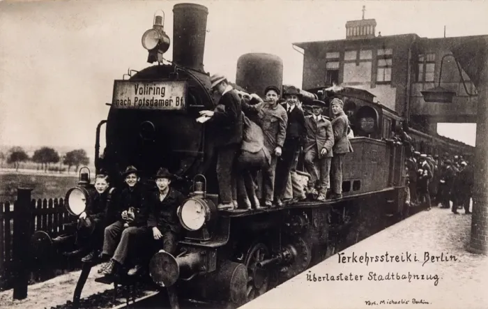 Framed Print : Rail Strike / Berlin 1910 Framed Print : Rail Strike / Berlin 1910