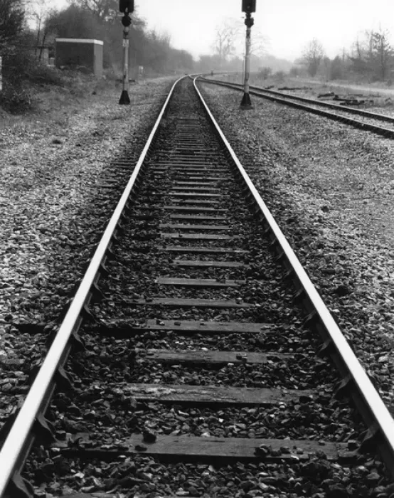 Framed Print : Railway line disappearing into the distance Framed Print : Railway line disappearing into the distance