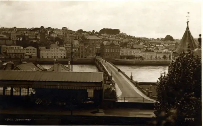 Framed Print : Railway Station, Bideford, Devon Framed Print : Railway Station, Bideford, Devon