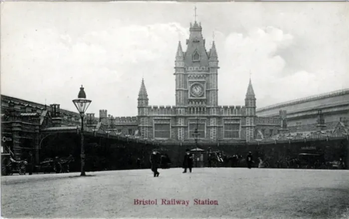 Framed Print : Railway Station, Bristol, Bristol County Framed Print : Railway Station, Bristol, Bristol County