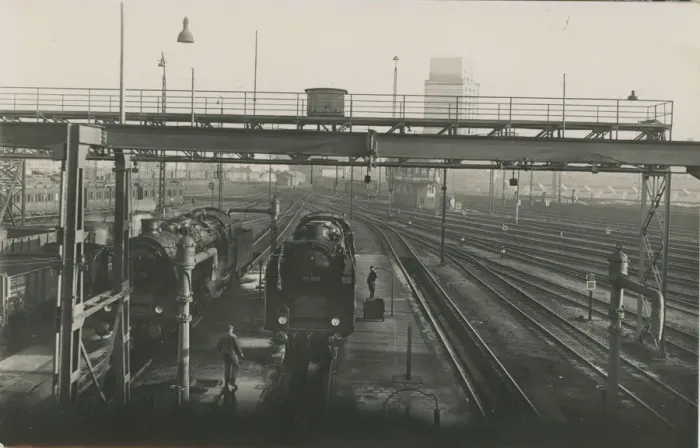 Framed Print : Railway Station - Depot, Cologne - Koln, North Rhine-Westphalia, Germany. Date: 1930s Framed Print : Railway Station - Depot, Cologne - Koln, North Rhine-Westphalia, Germany. Date: 1930s