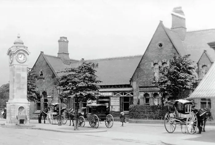 Framed Print : Railway Station, Didsbury early 1900's Framed Print : Railway Station, Didsbury early 1900's