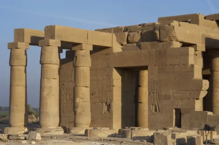 Framed Print : Ramesseum. Luxor. Egypt Framed Print : Ramesseum. Luxor. Egypt