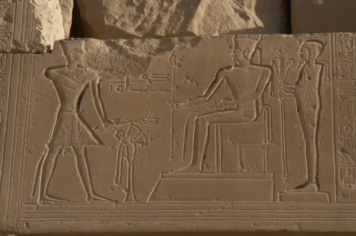 Framed Print : Ramesseum. Relief depicting the pharaoh making an offering t