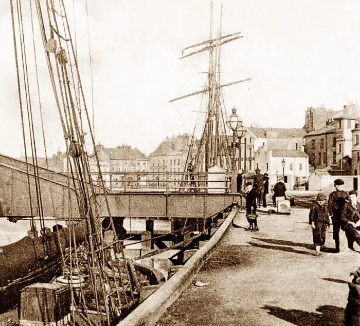 Framed Print : Ramsey, Harbour Isle of Man