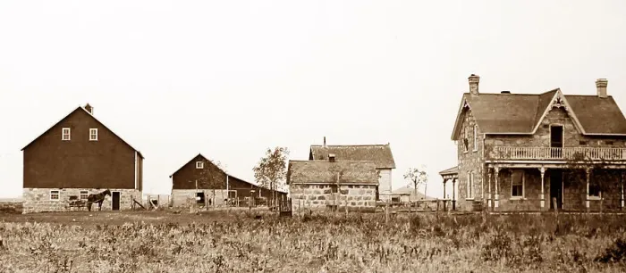 Framed Print : Ranch on the Prairies, Canada Framed Print : Ranch on the Prairies, Canada