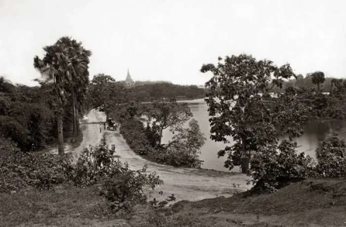 Framed Print : Rangoo Burma (Myanmar) circa 1890s Framed Print : Rangoo Burma (Myanmar) circa 1890s
