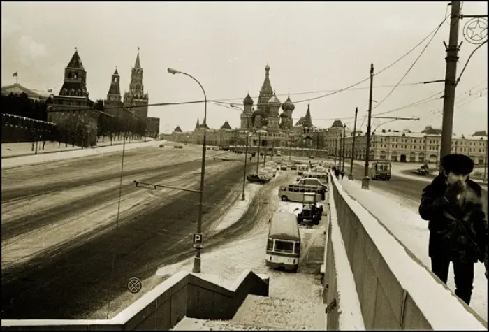 Framed Print : Red Square, Moscow - St. Basils and The Kremlin Framed Print : Red Square, Moscow - St. Basils and The Kremlin